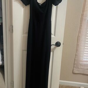 Windsor Classic Black Maxi Dress